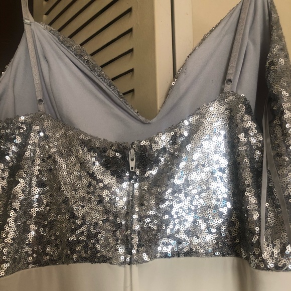 PROM DRESS - Picture 5 of 8